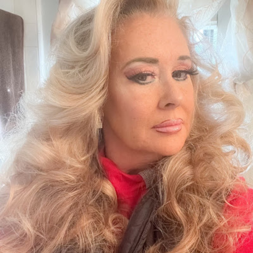 Meet your Posher, Jackye